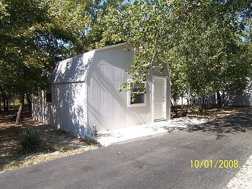 3rd image of 23530 Thornwood Dr