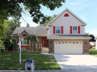 2509 Lawn Ct, Schaumburg, IL