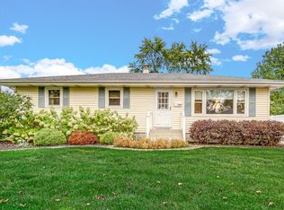 10107 Erie Pl, Highland, IN 46322