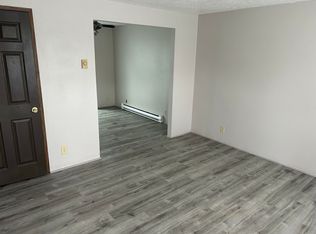 1033 SE Ford St APT 1, McMinnville, OR 97128