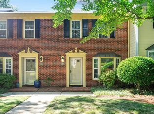 1107 Yellowbell Pl, Greensboro, NC 27410