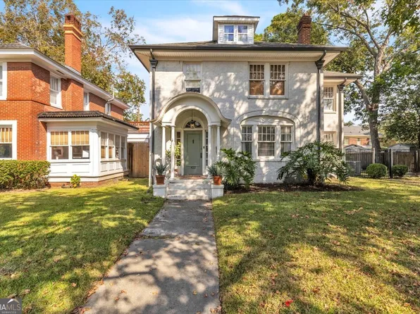 622 E 48th St, Savannah, GA 31405