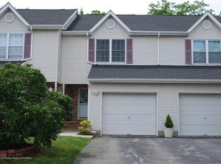 44 Lenny Ct, Aberdeen, NJ 07747