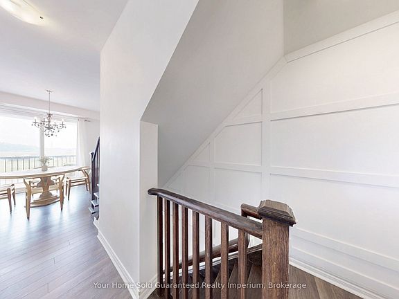 5th image of 382 Arthur Bonner Ave N