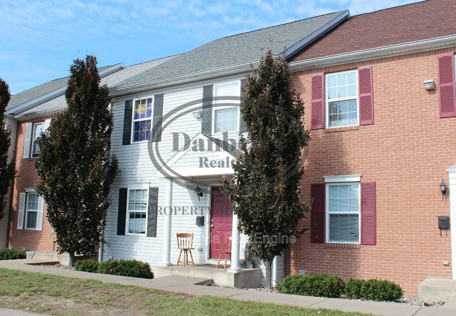 6 bed, 3.5 bath, 2500 sqft, $2,750 — Photo 1