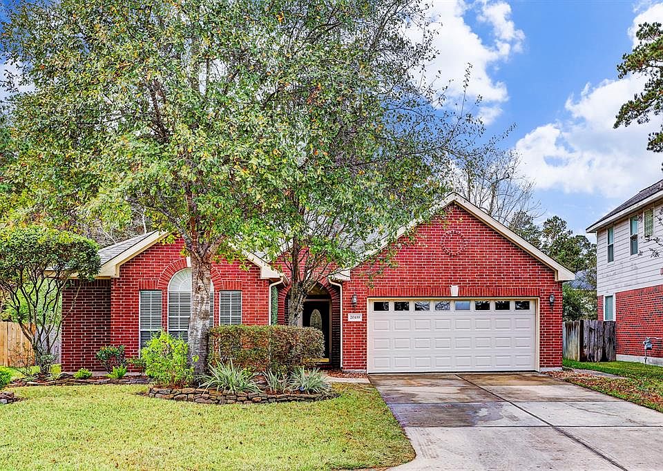 1st image of 20439 Crimson Oak Cir