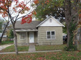 404 N 1st St, Iola, KS 66749