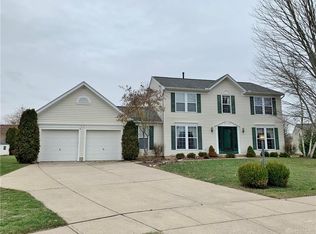 1920 Laddie Ct, Xenia, OH 45385