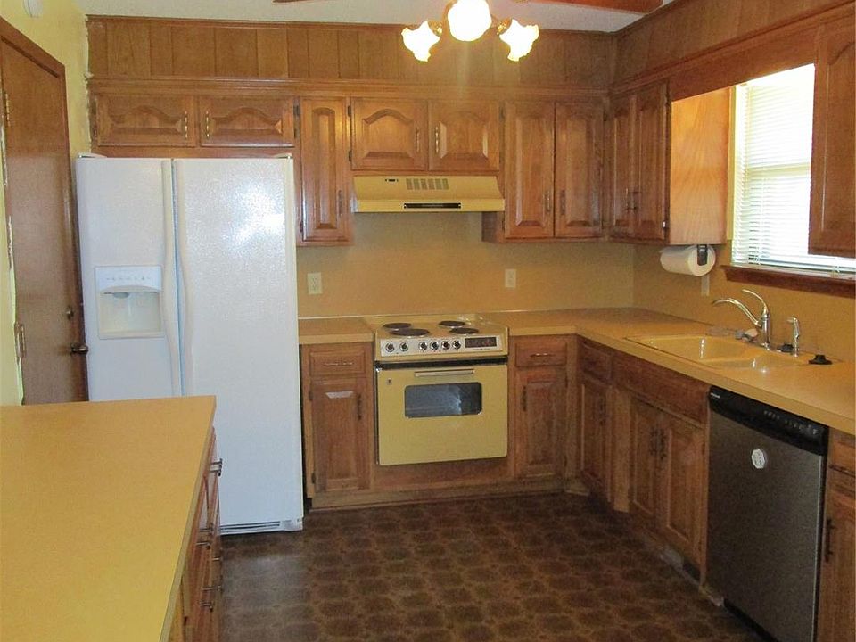 2nd image of 8531 E 56th St S