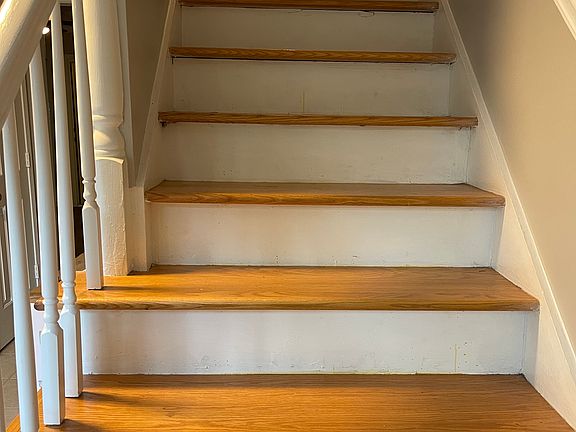 2nd image of 1851 Patterson Ct