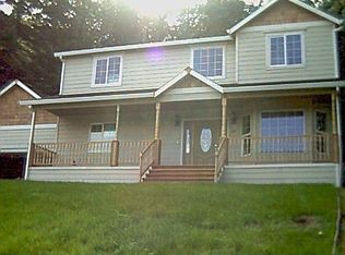 224 SW 4th St, Troutdale, OR 97060