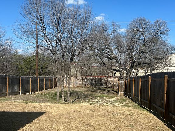 5th image of 436 Northwood Dr #436