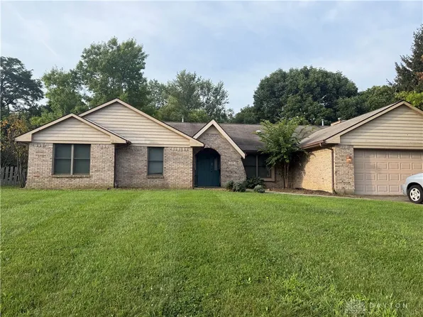 3399 Mill Run Dr, Dayton, OH 45432