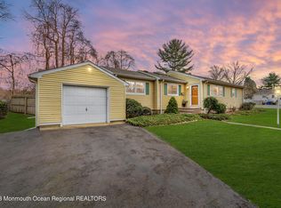 7 N Park Ave, Shrewsbury, NJ 07702
