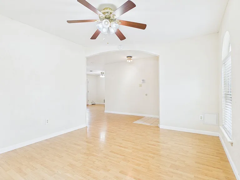 4663 SE Brighton Dr — Photo 6
