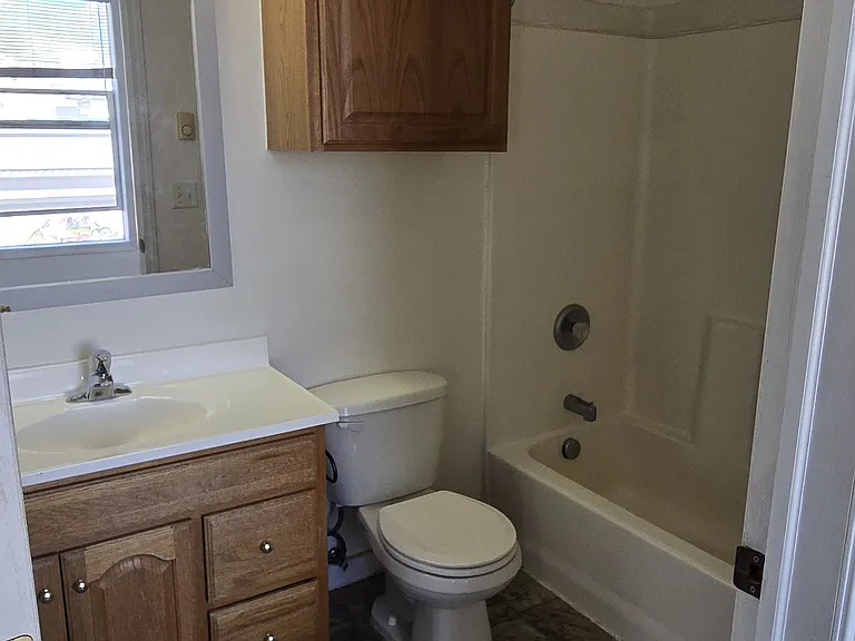 30 College Ave #1 — Photo 6