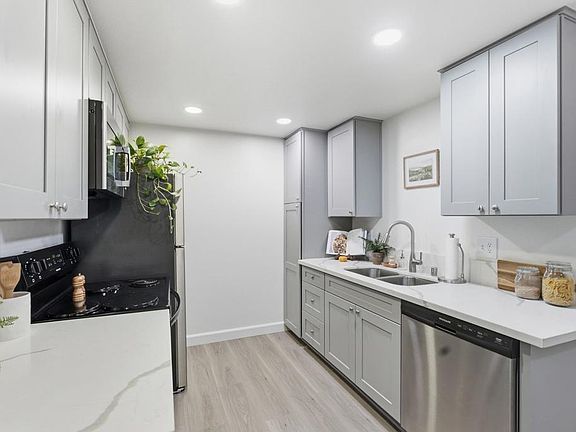 5th image of 10284 Black Mountain Rd APT 185