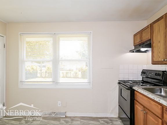 4th image of 2232 Lovett Dr