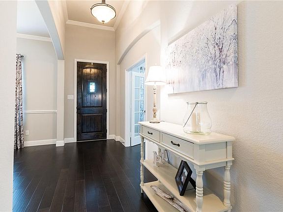 5th image of 205 Pleasant Hill Ln