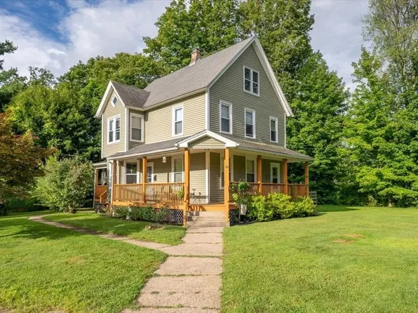 151 Ashley St, West Springfield, MA 01089