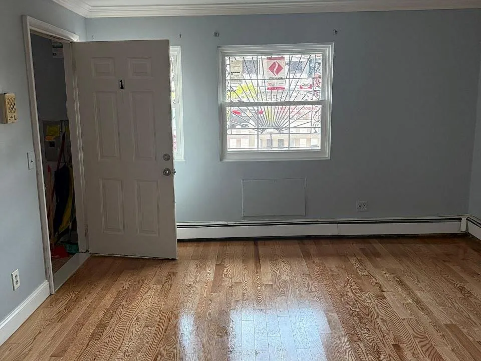 33 Harper Ct #1