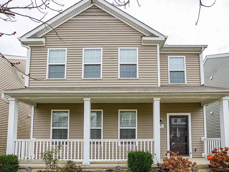 131 Purple Leaf Ln