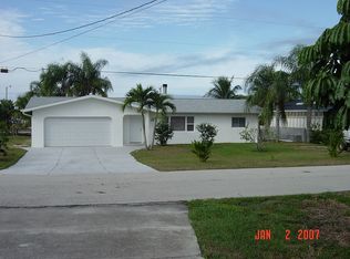 3011 Bracci Dr, Saint James City, FL 33956