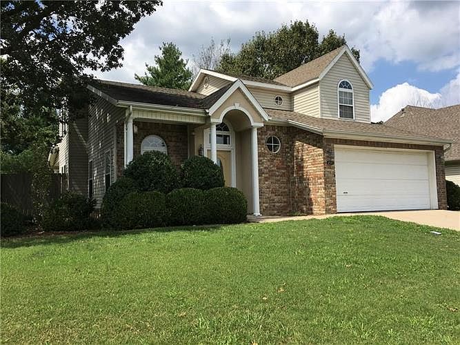 1st image of 2905 Northaven Dr