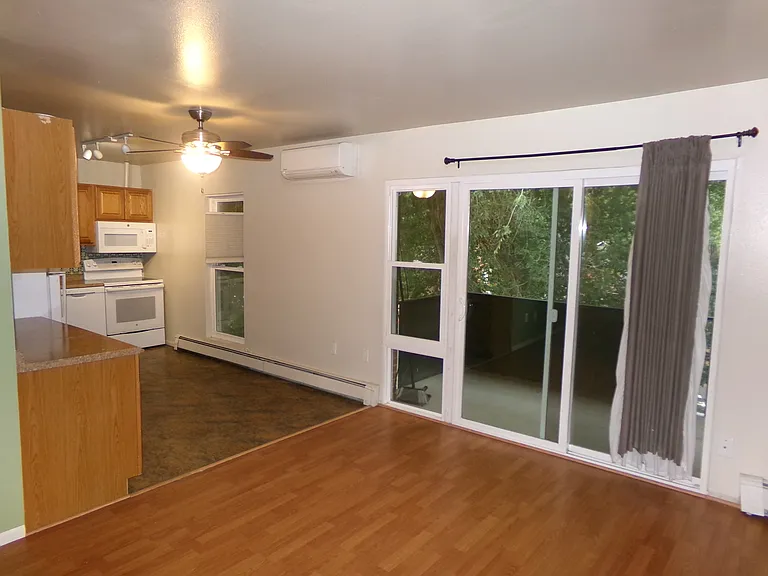 620 Mathews St #307 — Photo 9