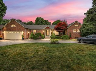 18701 Van Rd, Livonia, MI 48152