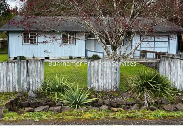 106 Cedarwood Dr, Elma, WA 98541