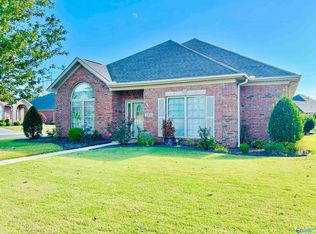 2202 Aldingham Ct SW, Decatur, AL 35603
