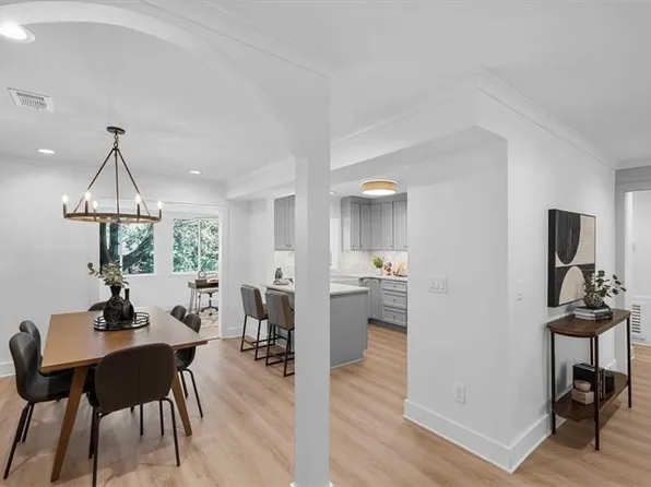 112 Rosaire Pl NW, Atlanta, GA 30327