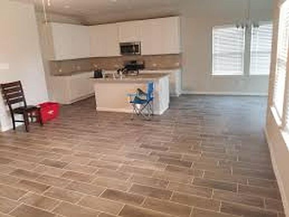4th image of 24414 Argonne Forest Dr