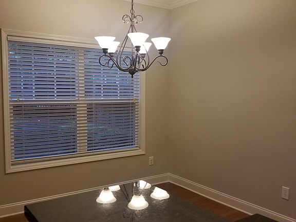 5th image of 215 Snowgoose Ct