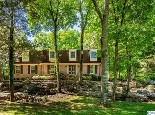 5724 Jones Valley Dr SE, Huntsville, AL 35802