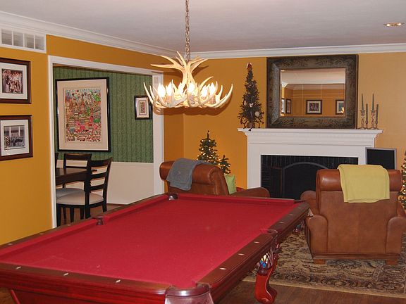 3rd image of 12048 Berkley Manor Dr