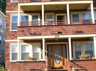 29 Whipple Ave APT 2L, Roslindale, MA 02131