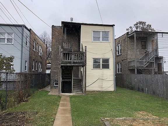 3rd image of 7956 S Kingston Ave