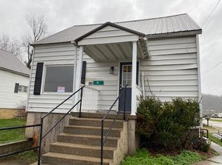 32 Birch Ln, Gallipolis, OH 45631