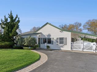 31 Grand Central Ave, Amityville, NY