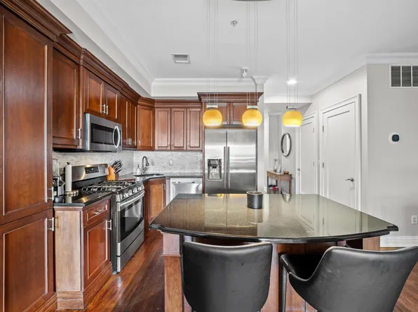 180 19th Street image 11 of 15