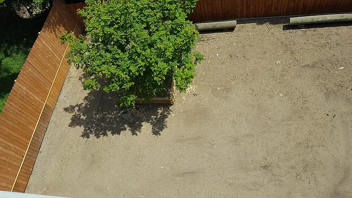 Rented by H L Dynasty Real Estate Corp | media 39