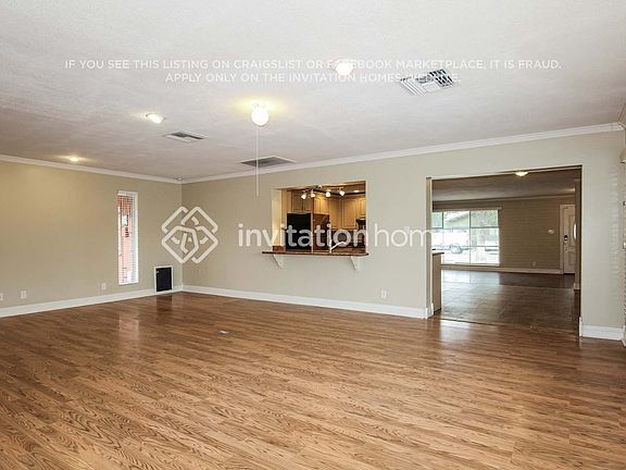 5th image of 6039 N 21st Dr