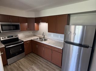 725 S 11th St APT 20, Nevada, IA 50201