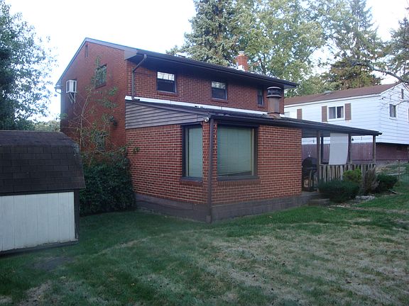 4th image of 25 Saint Susanna Dr