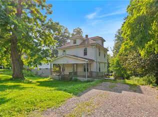4351 Ridge Rd, Williamson, NY 14589