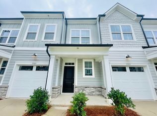 3309 Finchborough Ct, Charlotte, NC 28269