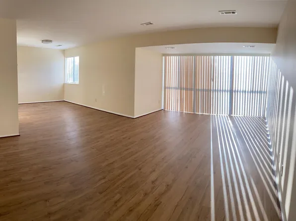 18912 Smoothstone Way #18912, Gaithersburg, MD 20886