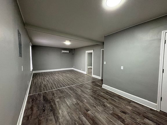 3rd image of 201 Arizona Ave APT 3